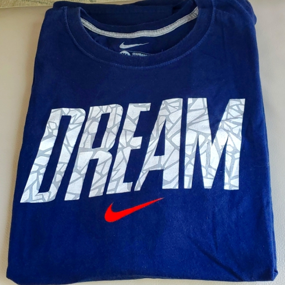NIKE short sleeve T